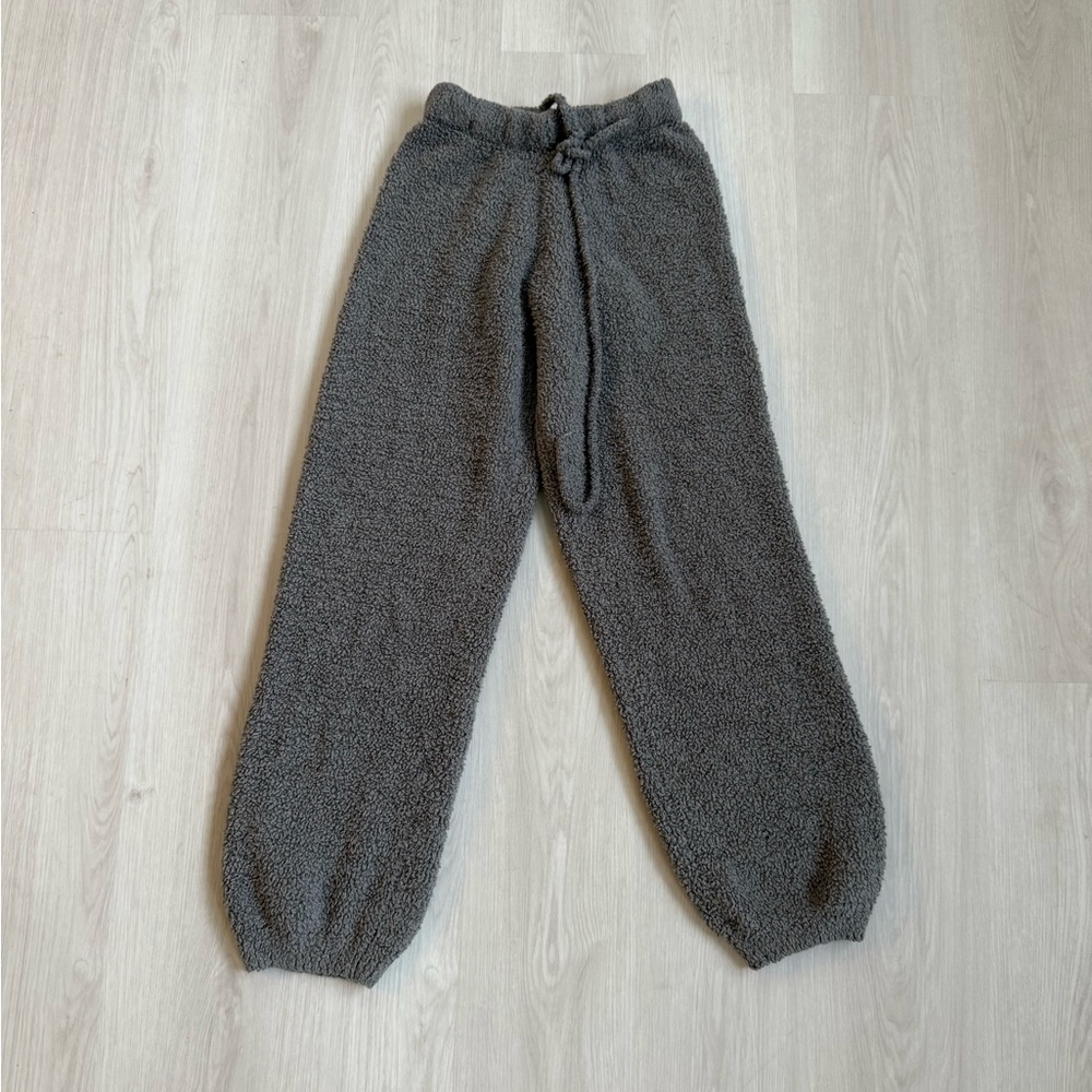 SKIMS women’s Charcoal Joggers